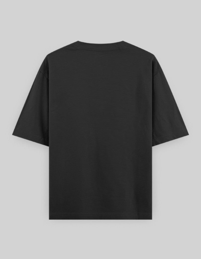 RIZZ UP black flower graphic oversized t-shirt with a relaxed fit for casual style